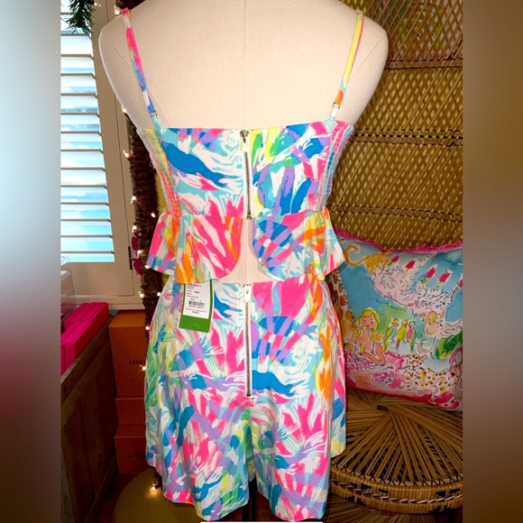 Lilly Pulitzer NWT Linnea Peplum Top & Shorts Set Sparkling Sands Size 2 🦄 - Picture 3 of 9